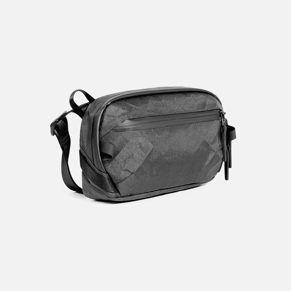 週末価格 【Aer】 Day Sling 3 Ultra Day Sling 3 Ultra – Aer バッグ
