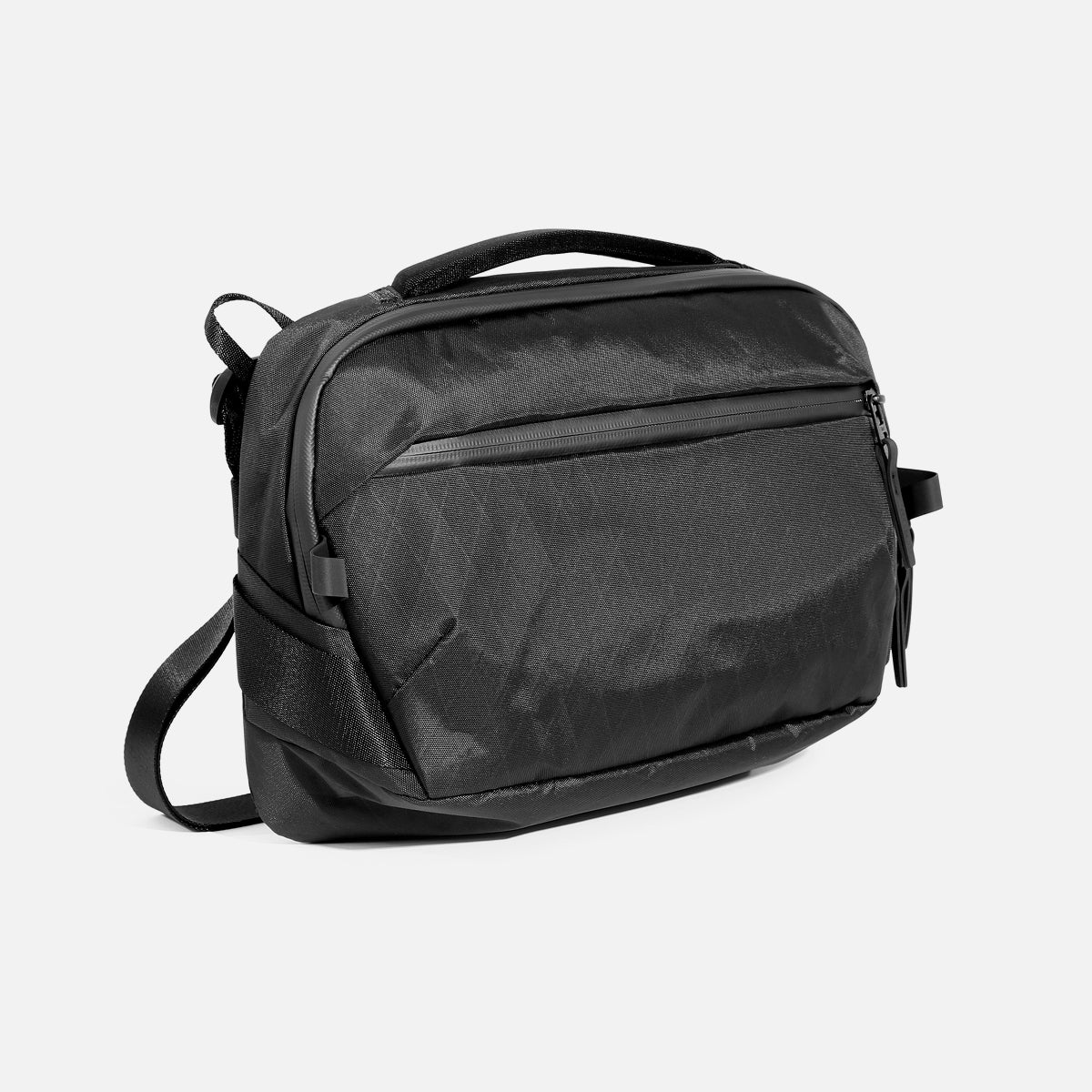 ソフトバンクAIR4G Day Sling 4 Max X-Pac – Aer