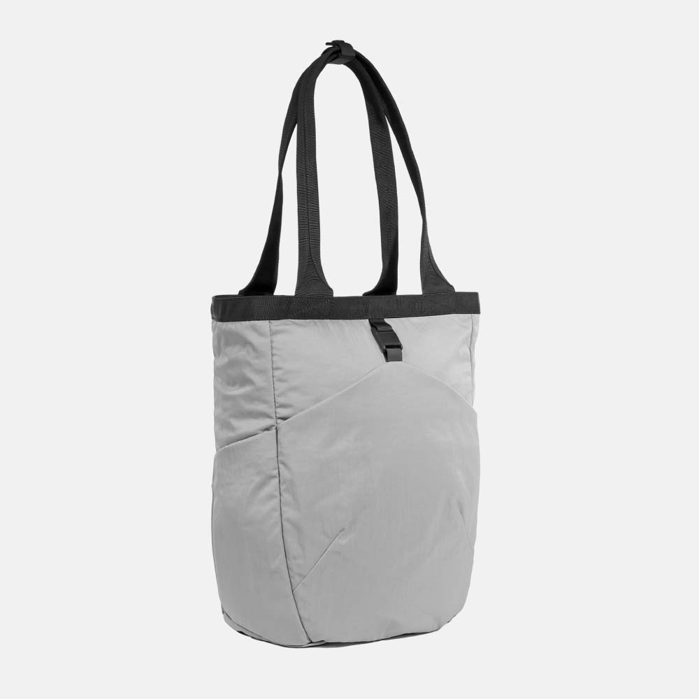 go travel tote bag GO! Fabric Cutter & Die (Green) CaliQuiltCo you can comfortably wear it on your shoulders or carry it by hand AER Go Tote 2