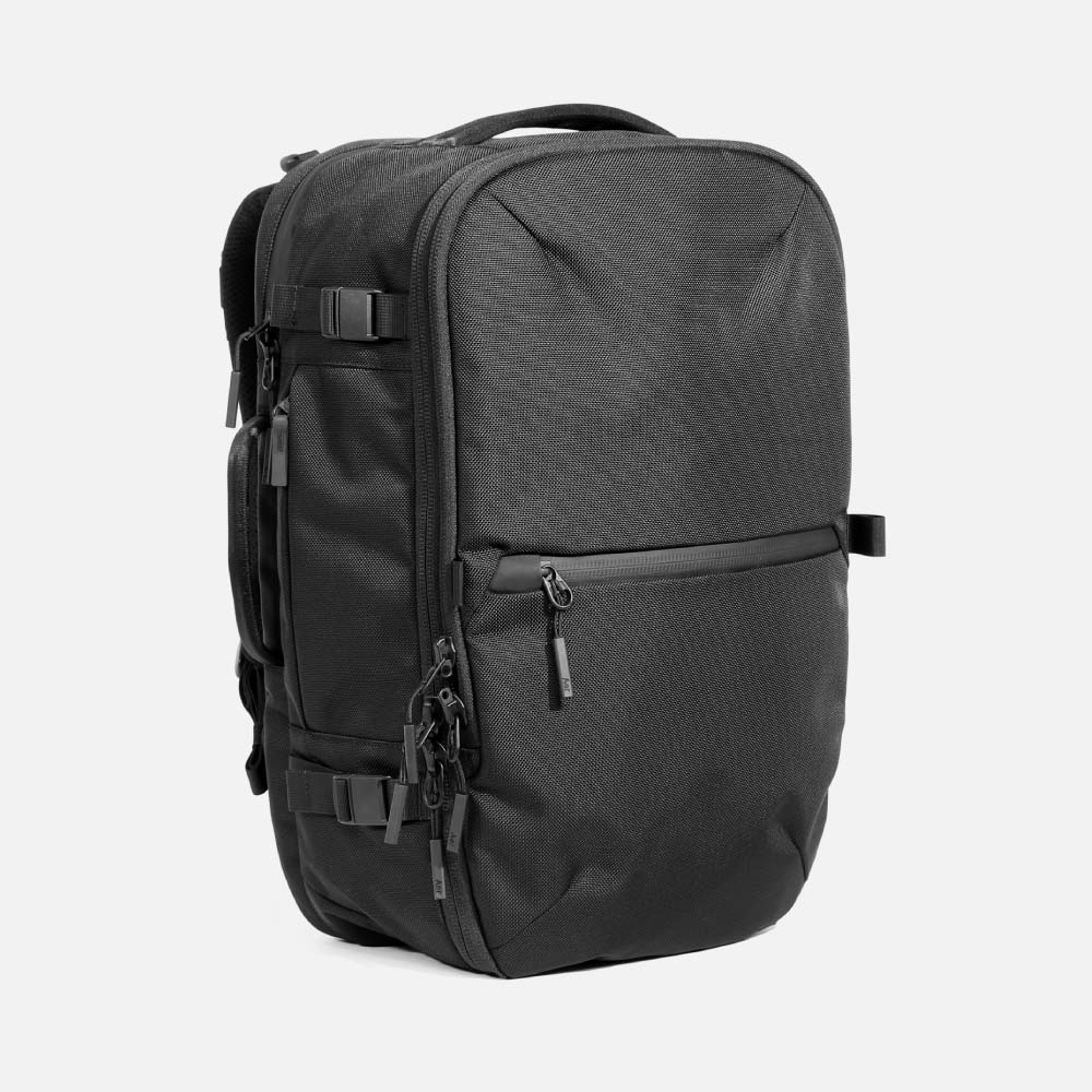 人気SALE品質保証Aer TRAVEL BACKPACK バッグパック/リュック